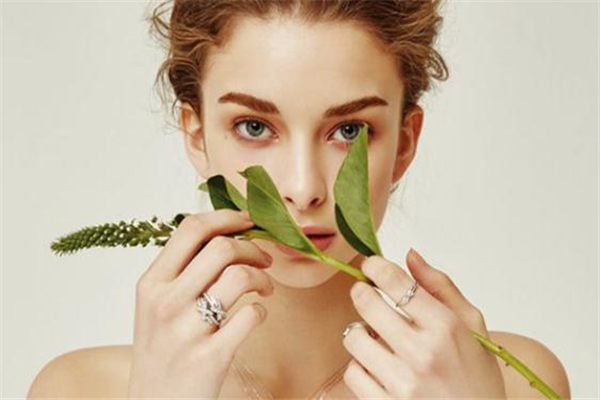 童颜针填充泪沟的效果好吗,童颜针能填泪沟吗 童颜针填充泪沟的效果好吗,童颜针能填泪沟吗