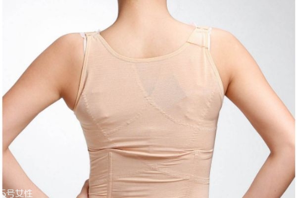 吸脂后穿塑身衣的作用,吸脂后穿什么样的塑身衣比较好