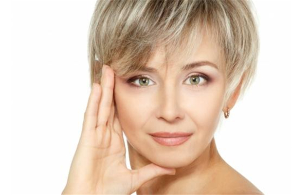 彩光嫩肤后应注意什么,彩光嫩肤注意的事项