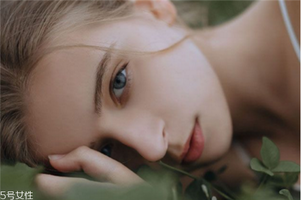 半永久驻颜粉底对皮肤好么,半永久驻颜粉底是什么