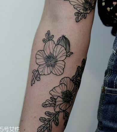 纹身真的很痛吗,纹身很疼么