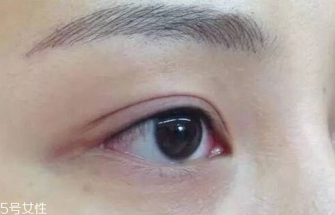 美瞳线多久补色第二次,美瞳线多久补色比较好