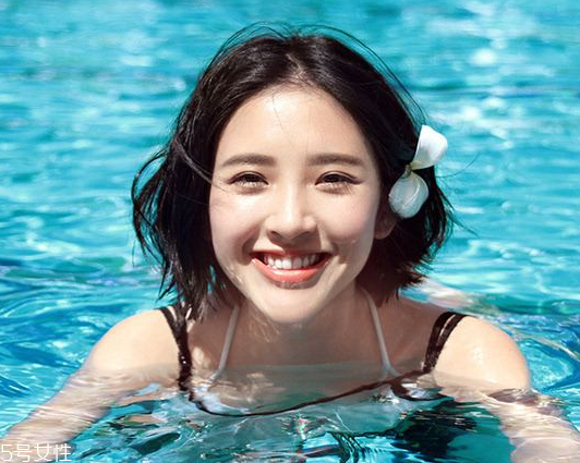 打完嘟嘟唇嘴巴起皮,打完嘟嘟唇嘴唇特别干