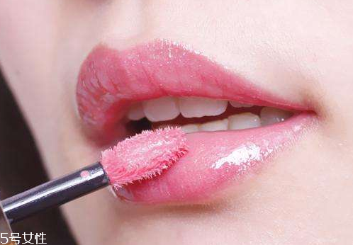 嘟嘟唇能保持多长时间