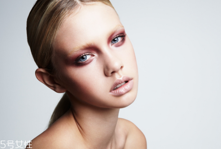 哺乳期能打瘦脸针吗?请问,哺乳期能打瘦脸针吗?