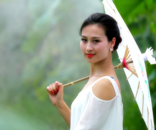 鹰钩鼻矫正的费用,整鹰钩鼻多少钱