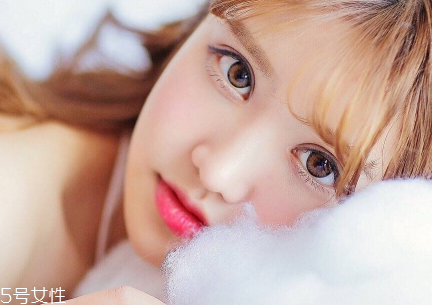 打玻尿酸后可以敷面膜吗,打完玻尿酸可以贴面膜不