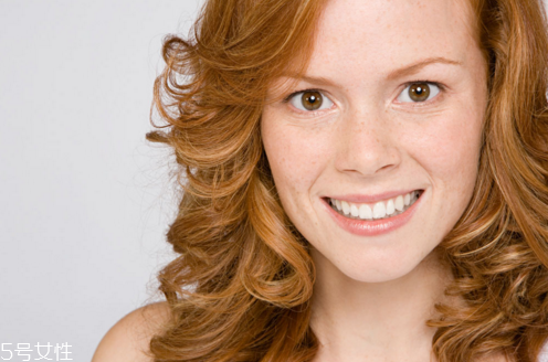 开眼角有什么好处,开眼角对眼睛有危害吗