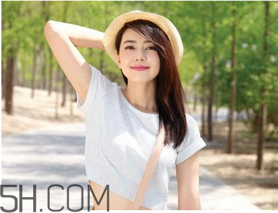 鼻子做线雕还是假体比较好,鼻梁线雕好还是假体好