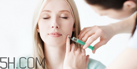 瘦脸针打多少次可以定型,瘦脸针打几次可以定型 瘦脸针打完多久见效 瘦脸针打多少次可以定型,瘦脸针打几次可以定型 瘦脸针打完多久见效