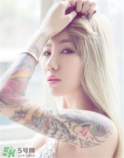 垫下巴多久恢复自然,做的下巴一般多久可以恢复