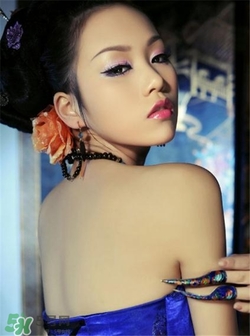 下巴假体可以一辈子不取吗,假体下巴可以一辈子不用取出来吗 下巴假体可以一辈子不取吗,假体下巴可以一辈子不用取出来吗