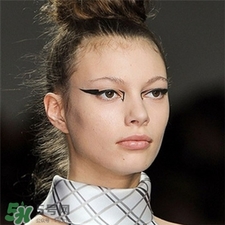 纹眼线几天可以洗脸,纹完眼线几天可以洗脸 纹眼线几天可以洗脸,纹完眼线几天可以洗脸