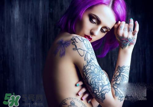 纹身能一次洗干净吗,洗纹身什么方法可以一次性洗掉吗