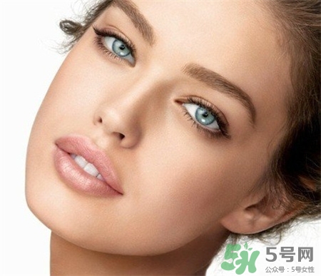 丝雾眉和粉黛眉的区别,粉黛眉和水雾眉的区别