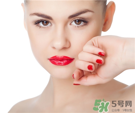 漂唇起泡是什么样子图片,漂唇起泡什么原因