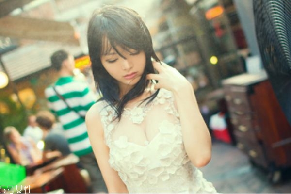 双环法乳房缩小手术视频,双环法乳房下垂矫正术