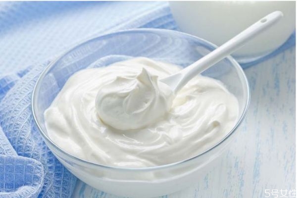 酸奶可以空腹喝吗?,酸奶什么时间喝效果最好 酸奶可以空腹喝吗?,酸奶什么时间喝效果最好