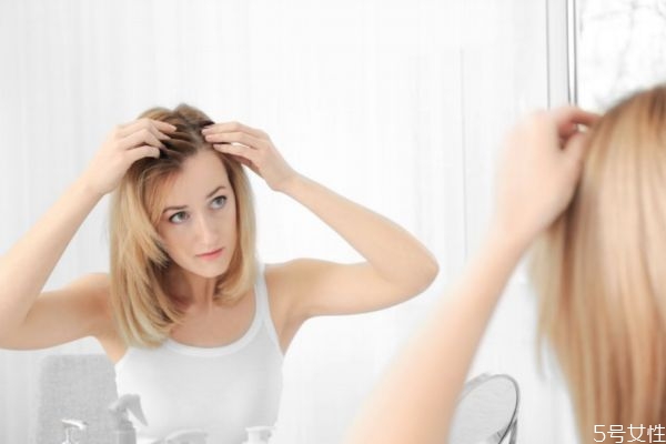 为什么节食减肥会掉头发,节食减肥头发会掉光吗 为什么节食减肥会掉头发,节食减肥头发会掉光吗