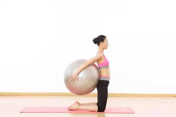 如何瘦胯宽,怎么快速减胯部