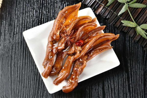 鸭掌吃多了会上火吗,鸭掌吃多了有什么不好