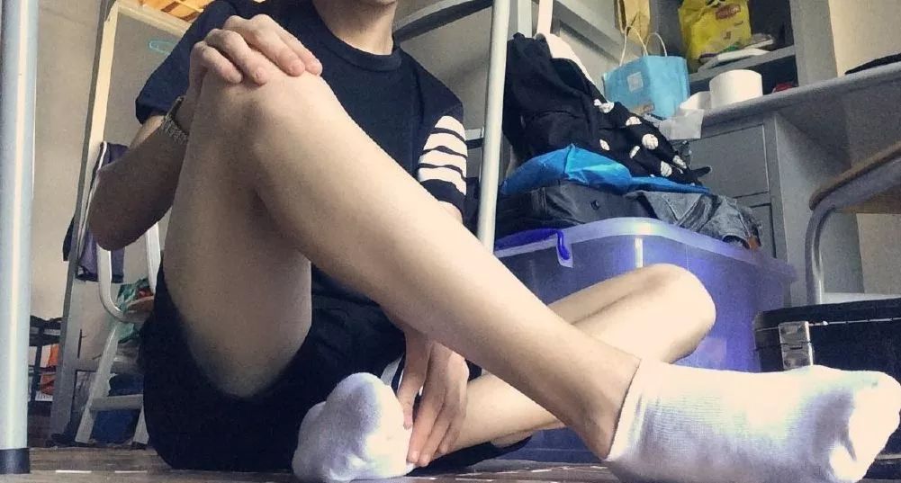 女生为什么会有那么多腿毛,为什么腿毛越来越多女生 女生为什么会有那么多腿毛,为什么腿毛越来越多女生