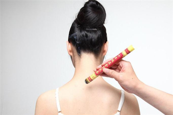 艾灸减肥灸哪里瘦肚子,艾灸熏哪里可以减肥 艾灸减肥灸哪里瘦肚子,艾灸熏哪里可以减肥