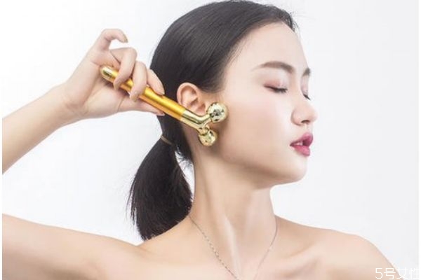 导致双下巴的原因,导致双下巴的5大原因,你中了几条!