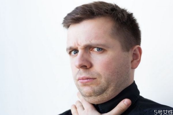 为什么会出现双下巴,形成双下巴的原因