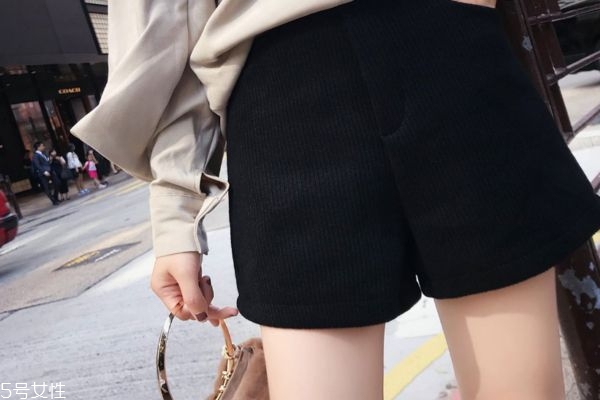 造成小腿粗壮的原因,小腿粗壮是什么原因造成的