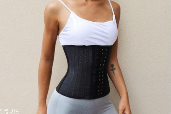 如何快速瘦腰和肚子,如何腰腹部减肥 如何快速瘦腰和肚子,如何腰腹部减肥