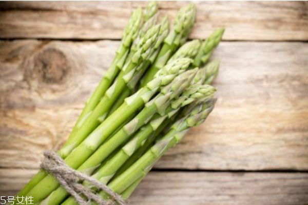 晚上减肥吃的水果,晚上吃水果减肥有用吗