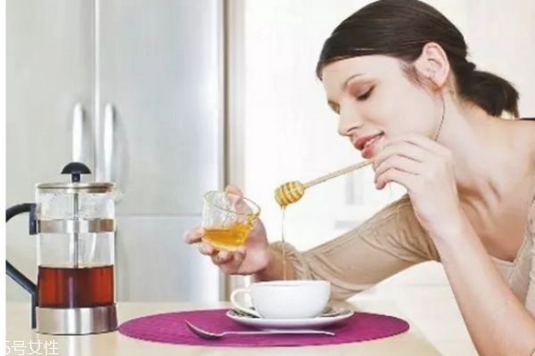 白醋加蜂蜜的减肥方法,减肥蜂蜜和白醋的比例