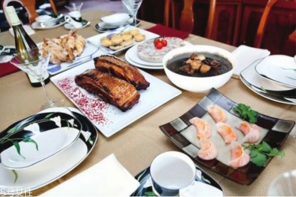 生酮饮食减肥食谱一日三餐如何安排,生酮饮食减肥靠谱吗