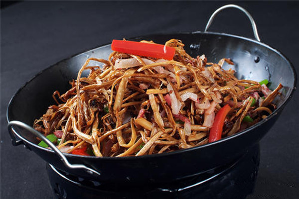 干锅茶树菇的正宗做法窍门,怎样做干锅茶树菇