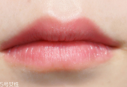 把唇毛拔了还会长吗,唇毛拔出来还会长吗?