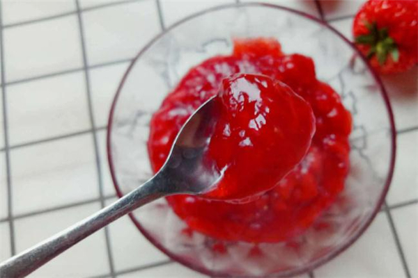 做草莓酱可以不放柠檬吗,草莓酱不加柠檬可以吗