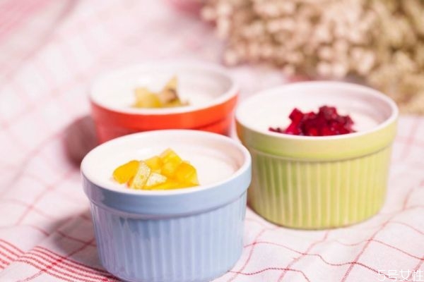 晚上吃双皮奶会长胖吗,吃双皮奶会长胖吗