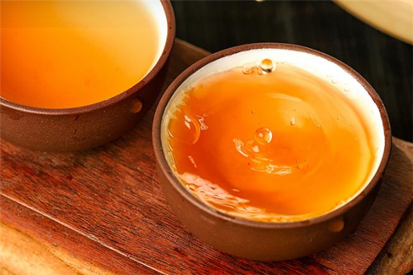 老鹰茶哺乳期能喝吗,老鹰茶经期可以喝吗 老鹰茶哺乳期能喝吗,老鹰茶经期可以喝吗