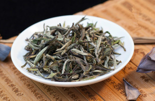 政和白茶的功效和作用及禁忌,政和白茶的功效 政和白茶的功效和作用及禁忌,政和白茶的功效