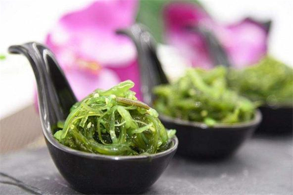 裙带菜怎么凉拌好吃,裙带菜怎么凉拌需要开水煮一下吗