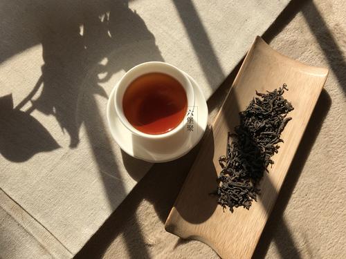 六堡茶冲泡方法,六堡茶的冲泡技巧有讲究