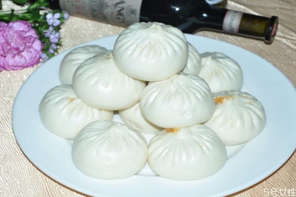 冰箱里冷冻的包子保质期是多久,速冻包子保质期 冰箱里冷冻的包子保质期是多久,速冻包子保质期