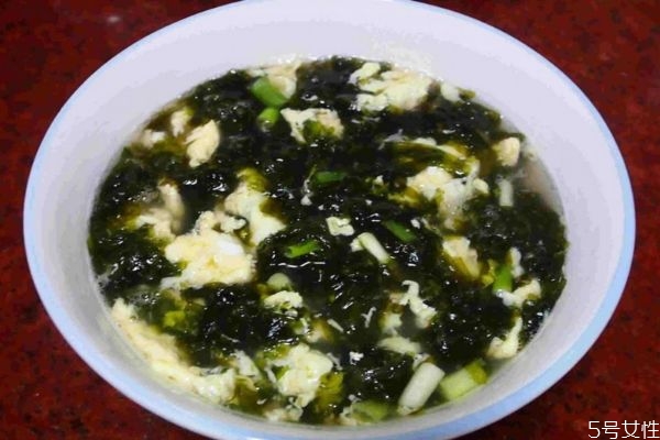 紫菜蛋花汤怎么做好吃又简单,蛋花汤的家常做法 紫菜蛋花汤怎么做好吃又简单,蛋花汤的家常做法