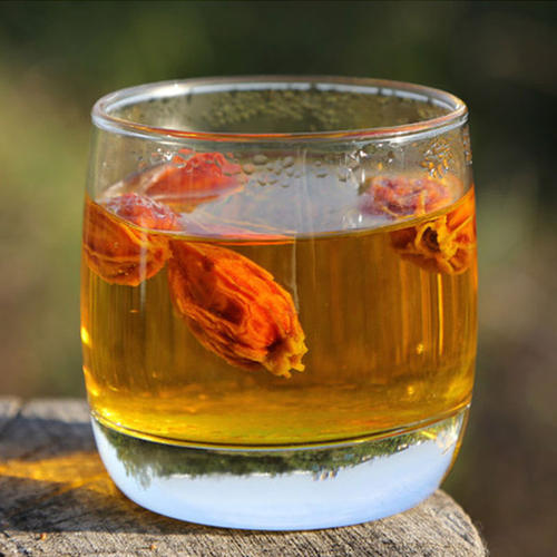 栀子可以和什么泡水喝,什么人不能喝栀子水 栀子可以和什么泡水喝,什么人不能喝栀子水