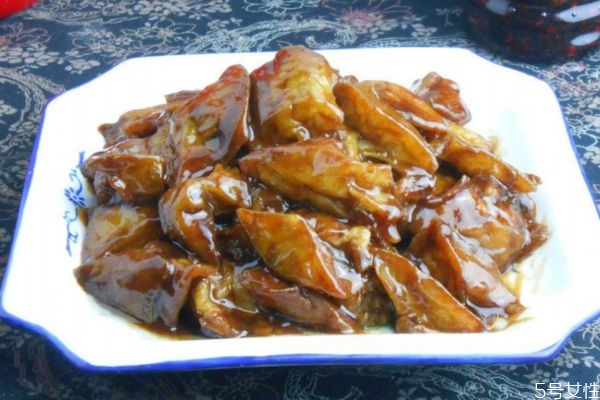 红烧茄子应该用什么茄子,红烧茄子用哪种茄子