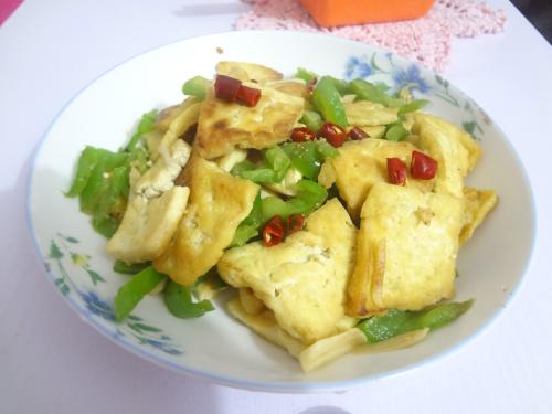 家常炒豆腐的做法,炒豆腐的家常做法视频