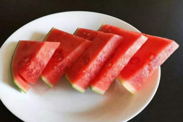 西瓜有减肥的效果吗,西瓜有减肥的功效吗