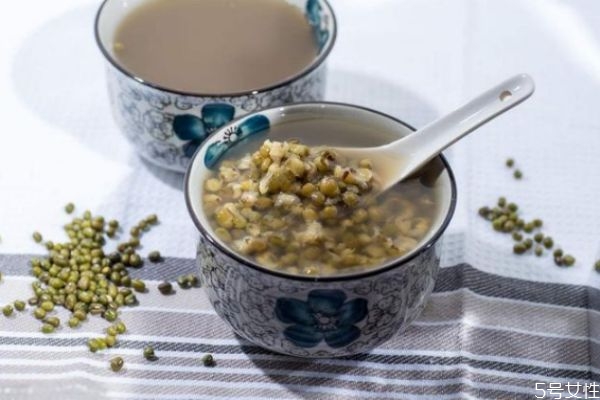 绿豆汤功效和作用 喝绿豆汤的五大禁忌,喝绿豆汤的五大禁忌红掌如何养护