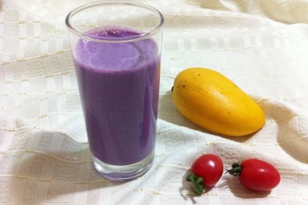 怎样做奶昔的方法,自制奶昔的方法